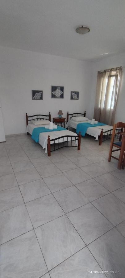 Tinos Apartments Zalonis Agios Ioannis  Bilik gambar