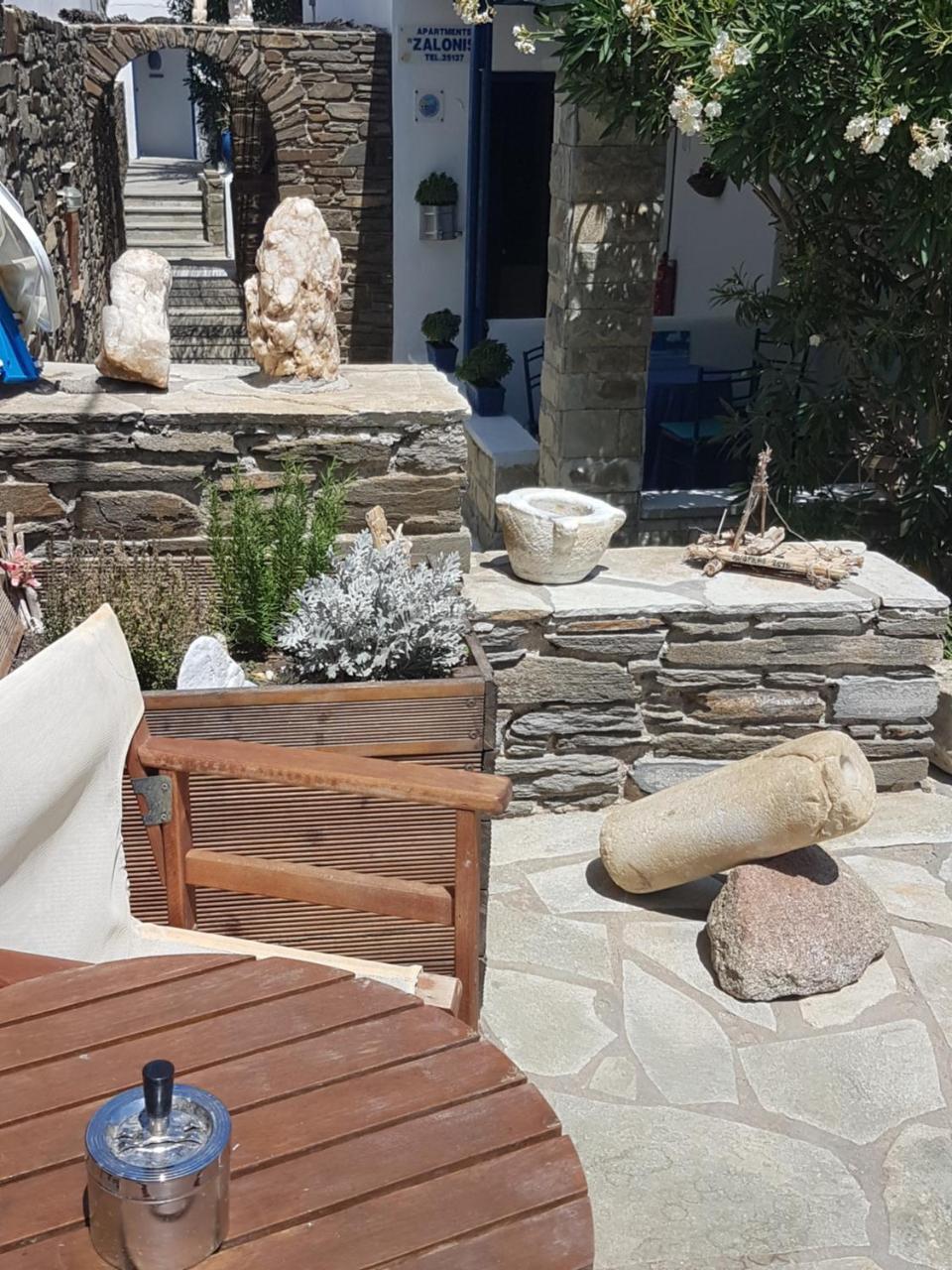 Tinos Apartments Zalonis Agios Ioannis  Luaran gambar